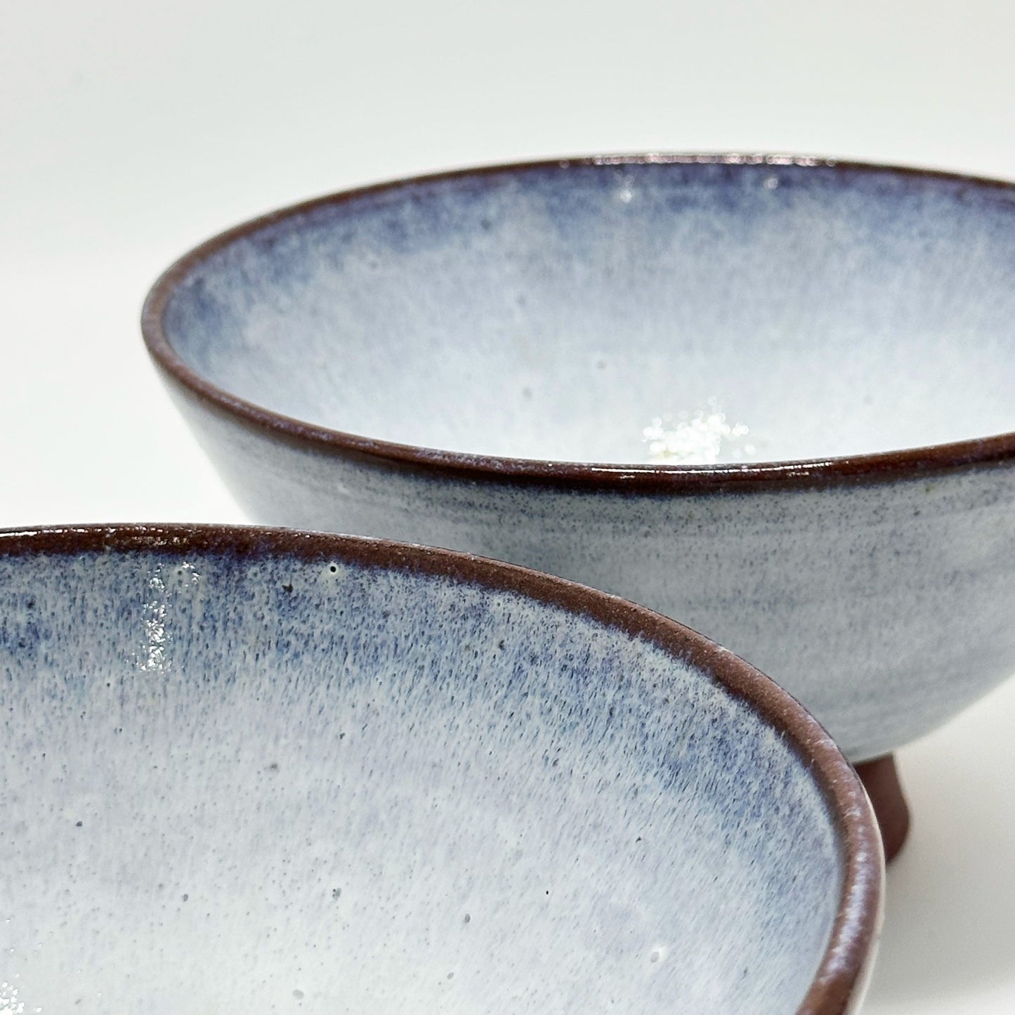 Curvy Bowl Wispy White